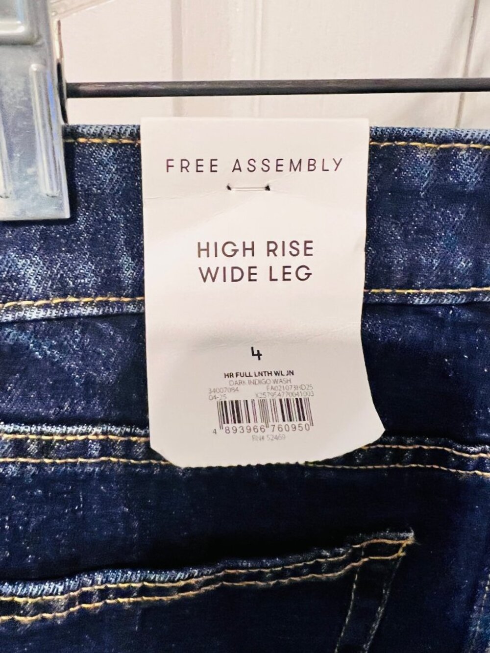 Free Assembly High Rise Wide Leg-NWT-Women's Blue Jeans/Denim-Size 4-Stretch - Picture 10 of 15